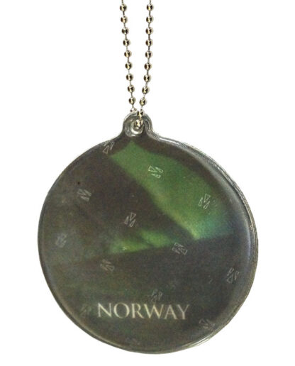 Refleks Nordlys hengerefleks- Trollstemning ved Småvannet i Kroelvdalen
